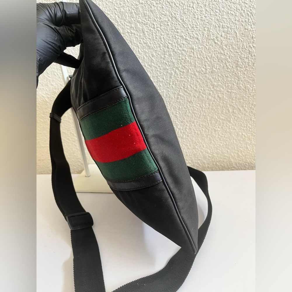 Gucci Black Messenger Bag with Red and Green Stripe - Picture 8 of 13